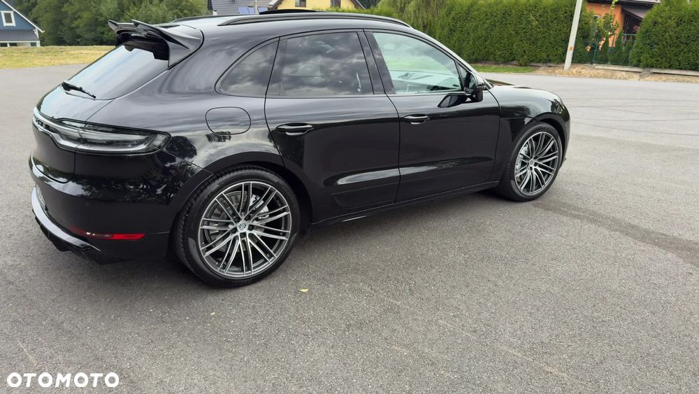 Porsche Macan Turbo - 14