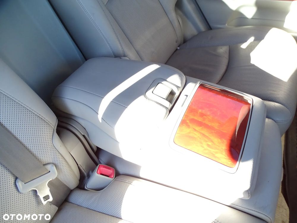 Lexus RX 300 Lux - 23