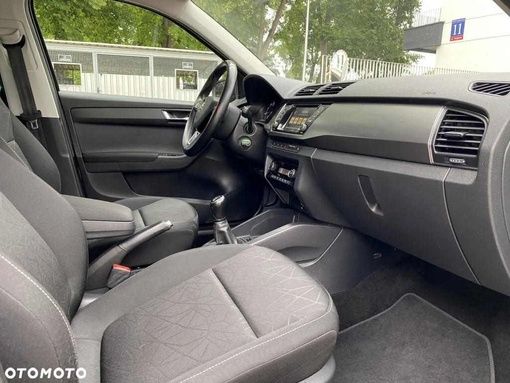 Skoda Fabia 1.0 Monte Carlo - 8