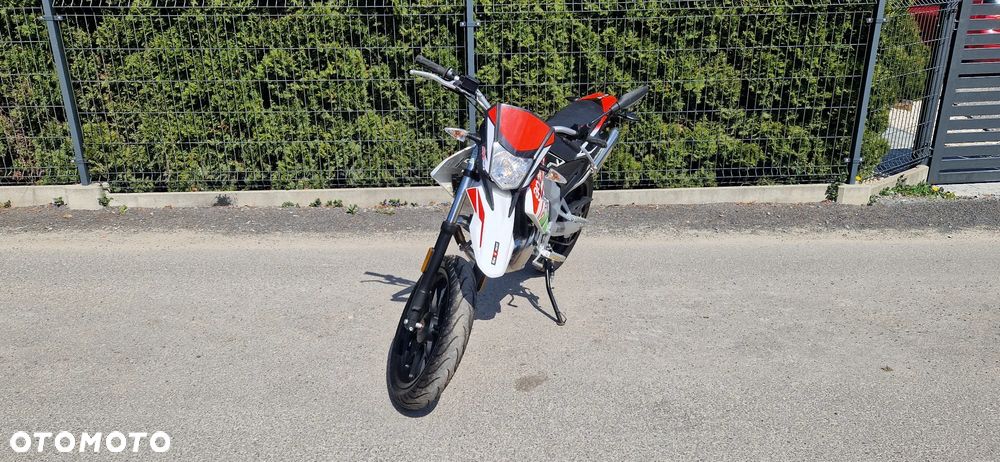 Aprilia SX - 3