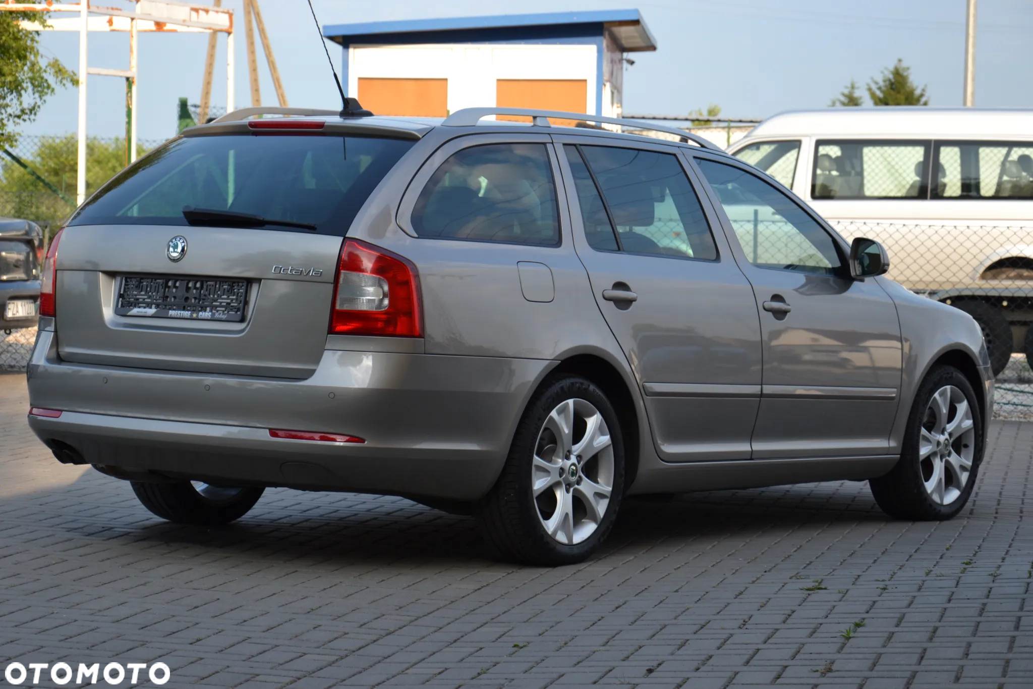 Skoda Octavia Combi 1.4 TSI DSG Ambition - 15