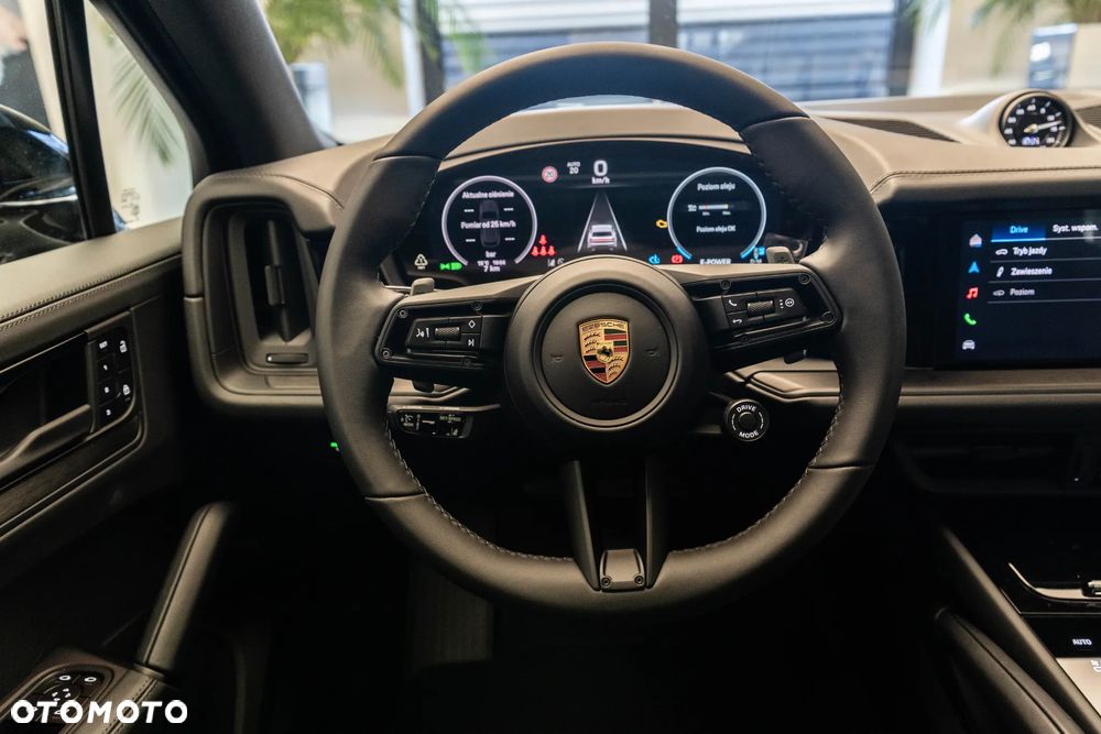 Porsche Cayenne ver-s - 16