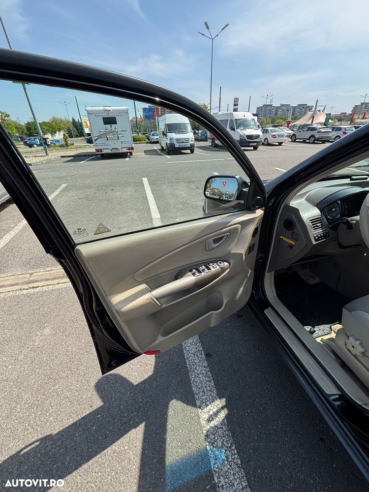 Hyundai Tucson 2.0 CRDI VGT 4WD - 7