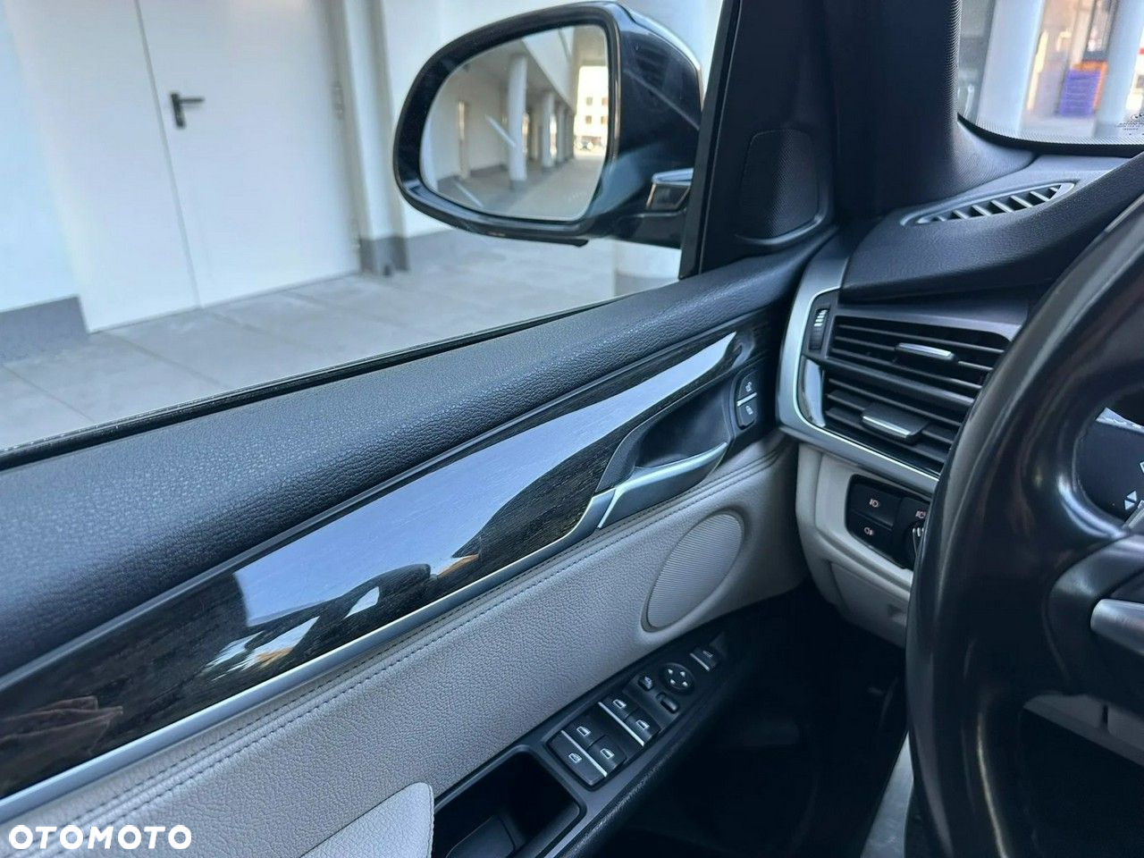 BMW X5 xDrive25d - 24