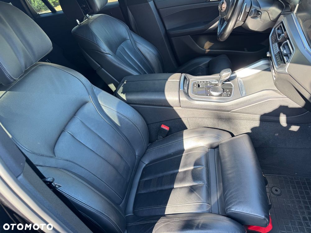 BMW X6 - 10