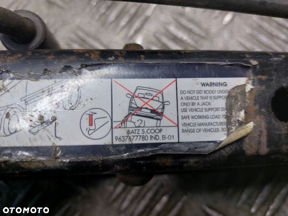 ORGANIZER WKŁAD BAGAŻNIKA + ZAPAS 4x108 FI65,1 205/55R16 PEUGEOT 307 - 4