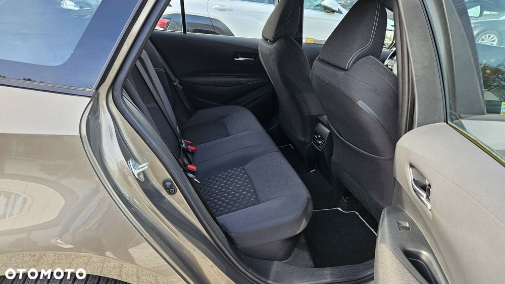 Toyota Corolla 1.8 Hybrid Comfort - 7