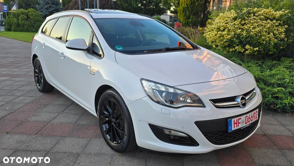 Opel Astra - 1