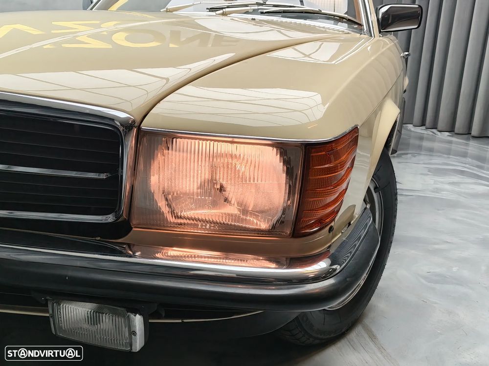 Mercedes-Benz SL 280 - 19
