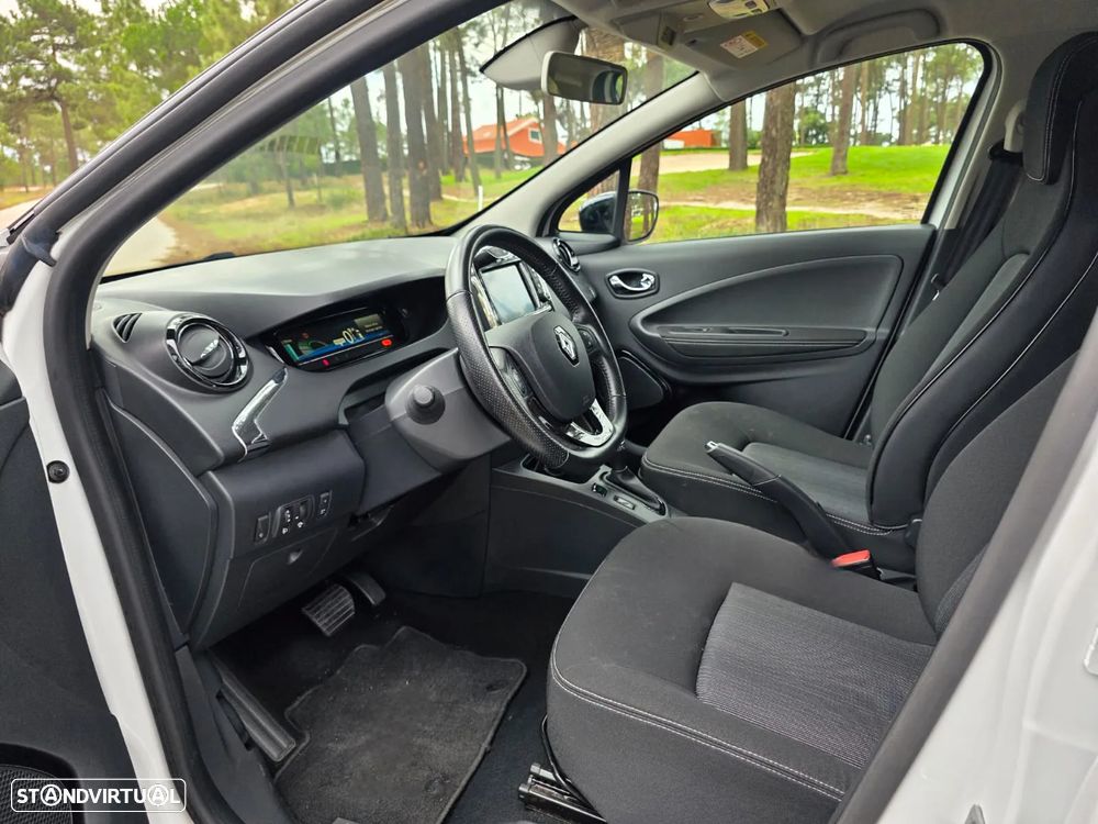 Renault Zoe (c/ Bateria) 41 kwh Life c/ LIMITED Pack - 10