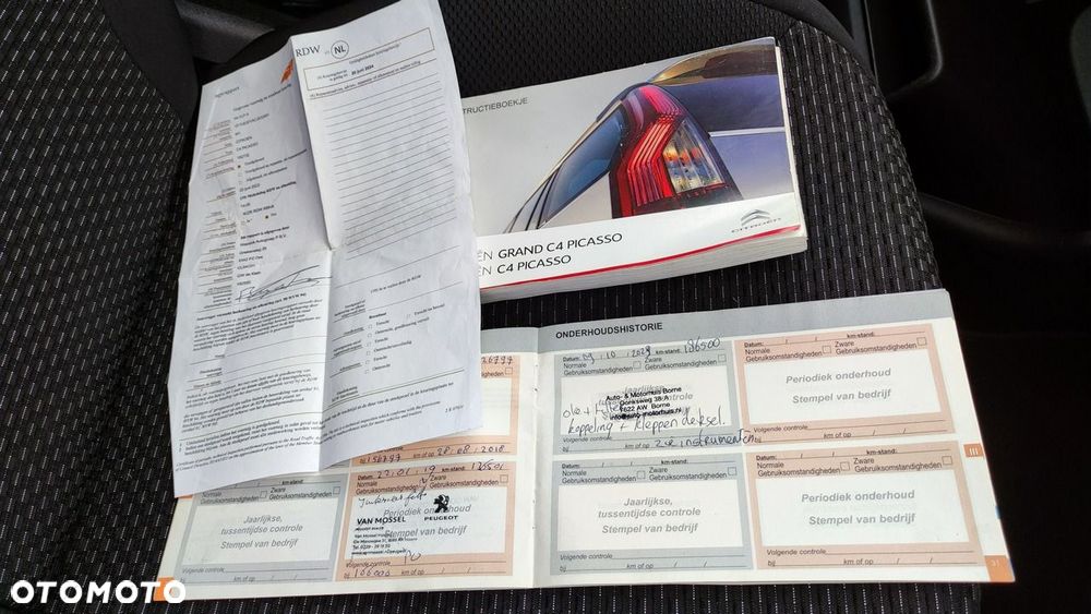 Citroën C4 Grand Picasso 1.6 THP Exclusive - 39