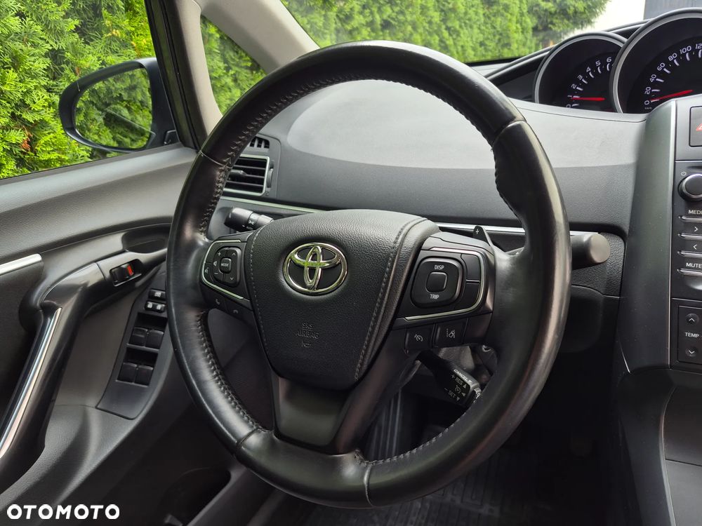 Toyota Verso 1.8 Prestige EU5 MS - 38