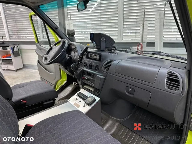 Mercedes-Benz Sprinter 416 - 21