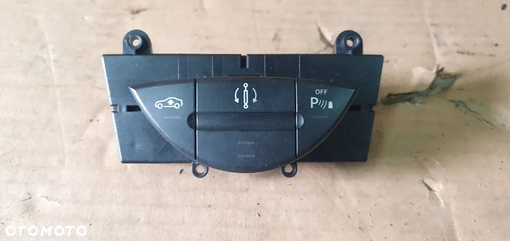 Przełącznik włącznik Parktronica PDC zawieszenia Airmatic Mercedes E-Klasa W211 2118217058 - 1