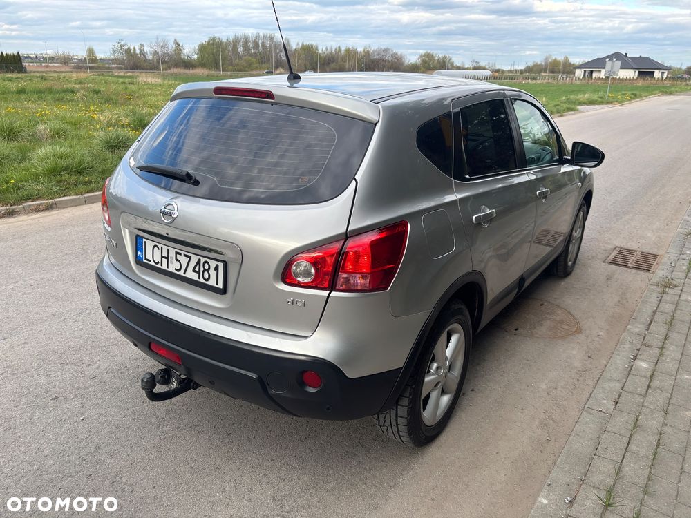 Nissan Qashqai 2.0 dCi DPF acenta - 14