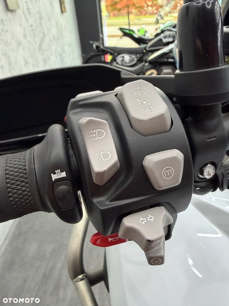 Triumph Tiger - 18