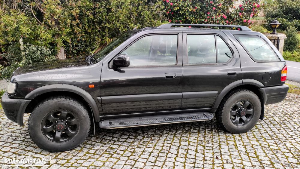 Opel Frontera 2.2 DTi - 1