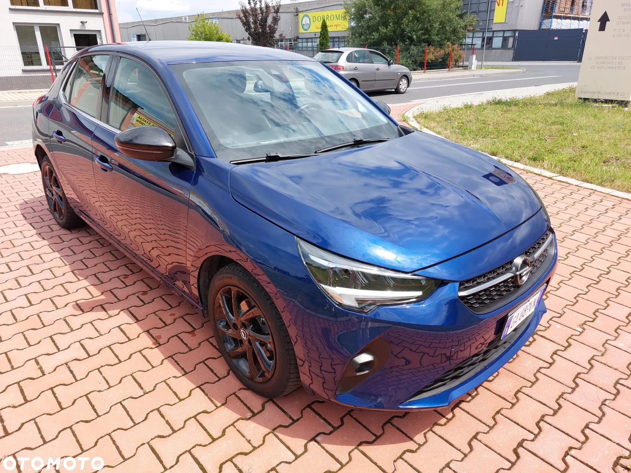 Opel Corsa 1.2 Elegance S&S - 3
