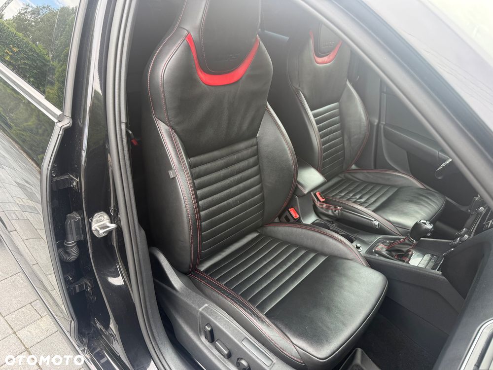 Skoda Octavia 2.0 TDI DSG RS - 7