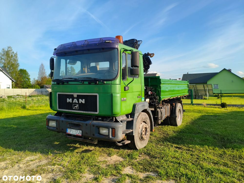 MAN F2000 - 11