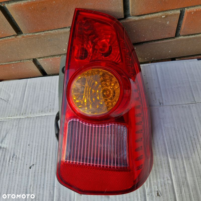 Mitsubishi Space Star 1 I 98-05 LIFT LAMPA PRAWA TYLNA TYŁ OE MR913174 - 3