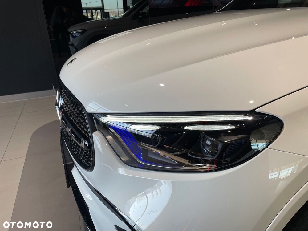 Mercedes-Benz GLC - 34