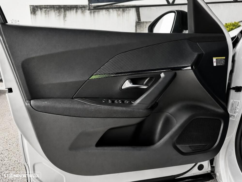 Peugeot e-2008 54 kWh Style - 16