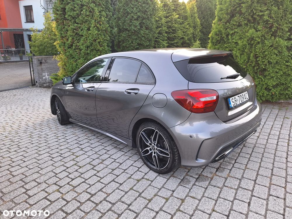 Mercedes-Benz Klasa A 220 4-Matic AMG Line - 7