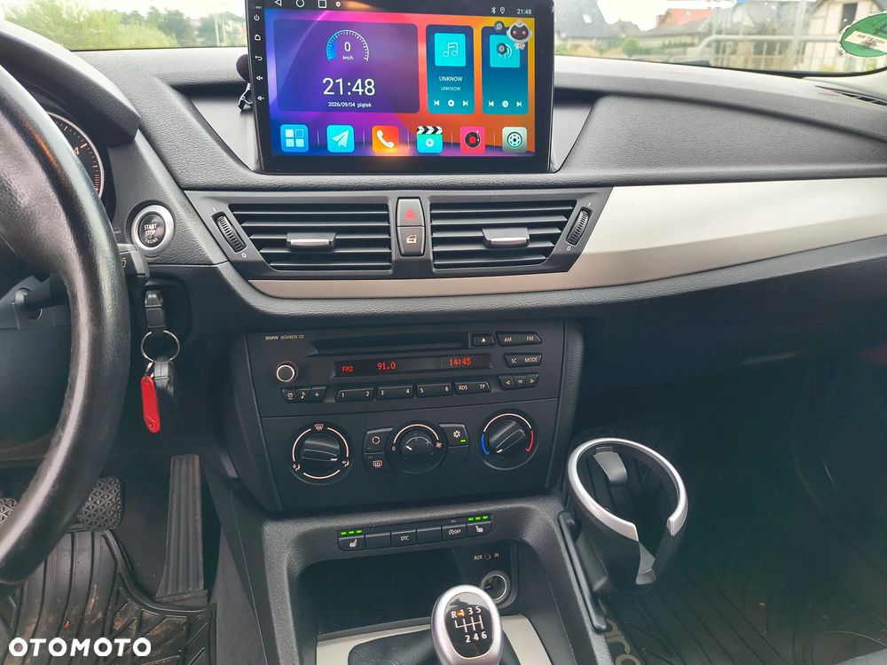 BMW X1 sDrive18d Sport Line - 19