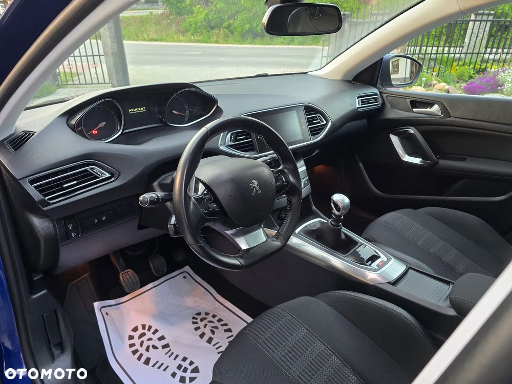 Peugeot 308 BlueHDi 120 Stop & Start Allure - 25