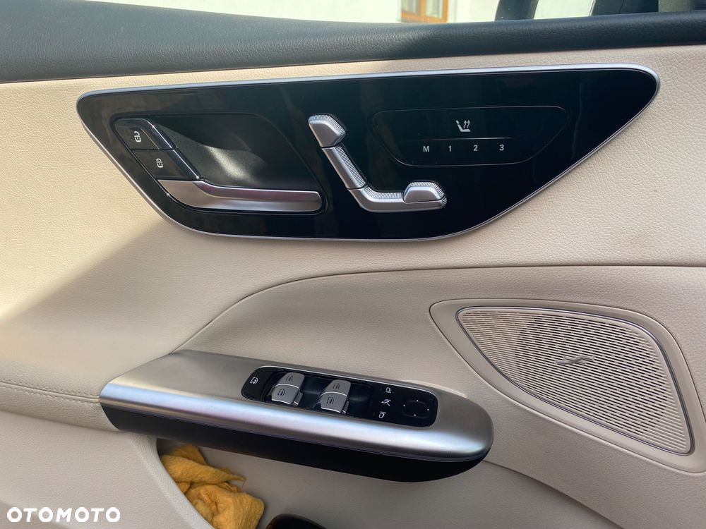 Mercedes-Benz Klasa C - 9