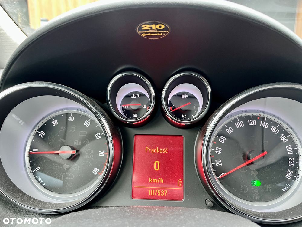 Opel Astra 1.4 Turbo Cosmo - 10