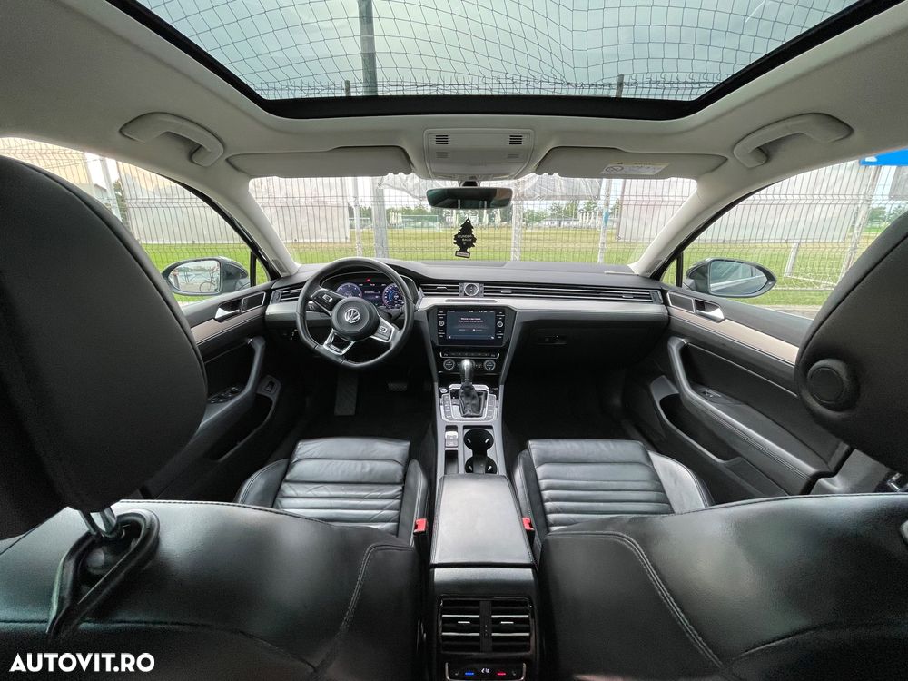 Volkswagen Passat - 9