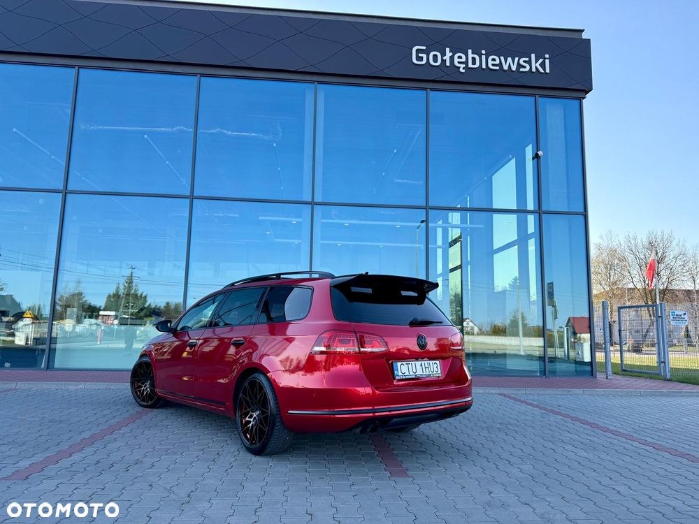 Volkswagen Passat 2.0 TDI DSG BlueMotion Technology R-Line - 4