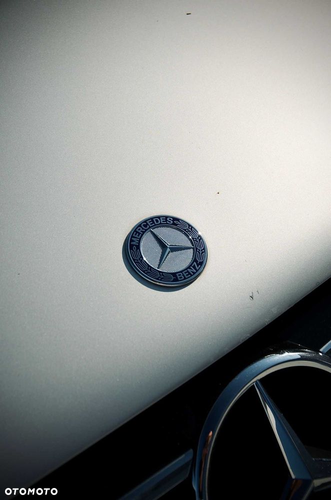 Mercedes-Benz CLK - 4