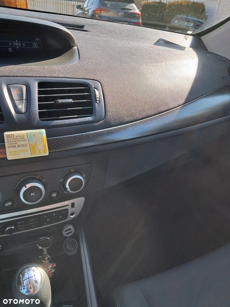 Renault Megane 1.5 dCi Authentique - 17