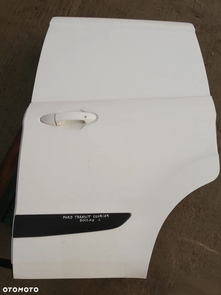 Ford Transit Courier drzwi lewe tył tylne boczne -KOMPLETNE
