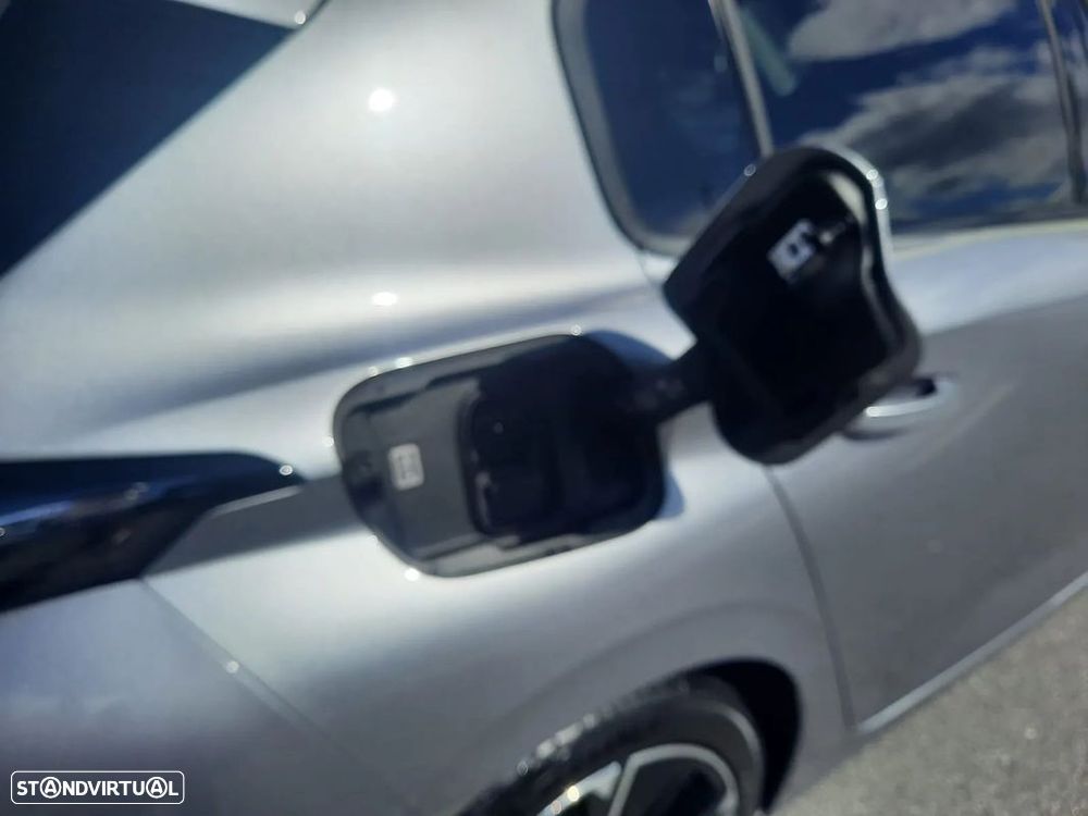 Peugeot e-308 54 kWh Allure - 7