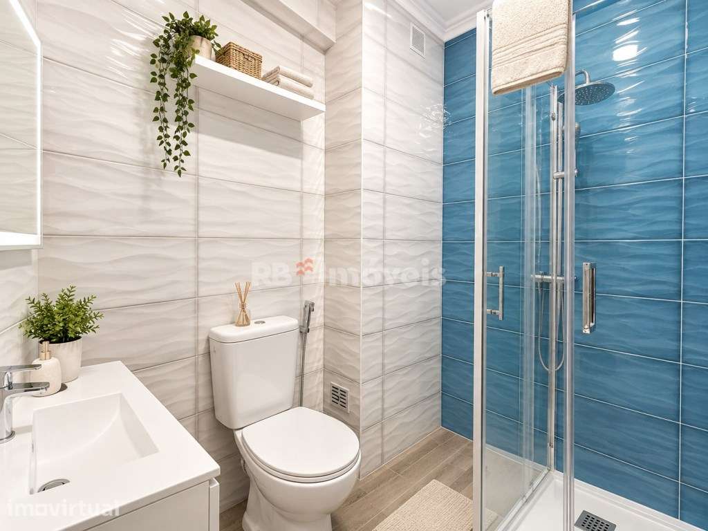 Apartamento T3 Renovado com Varandas - Vila de Gavião - Grande imagem: 5/10
