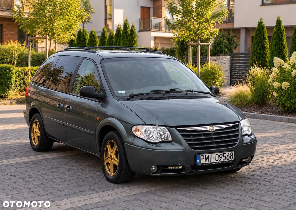 Chrysler Voyager 2.5L CRD LX - 2