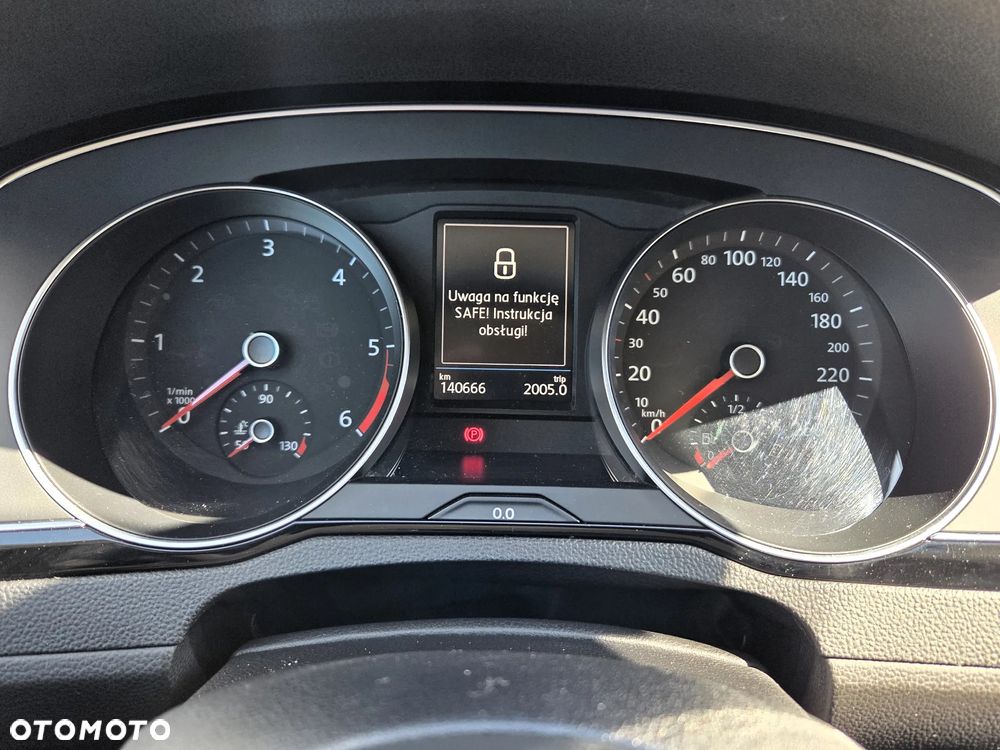 Volkswagen Passat 2.0 TDI BMT Highline DSG7 - 22