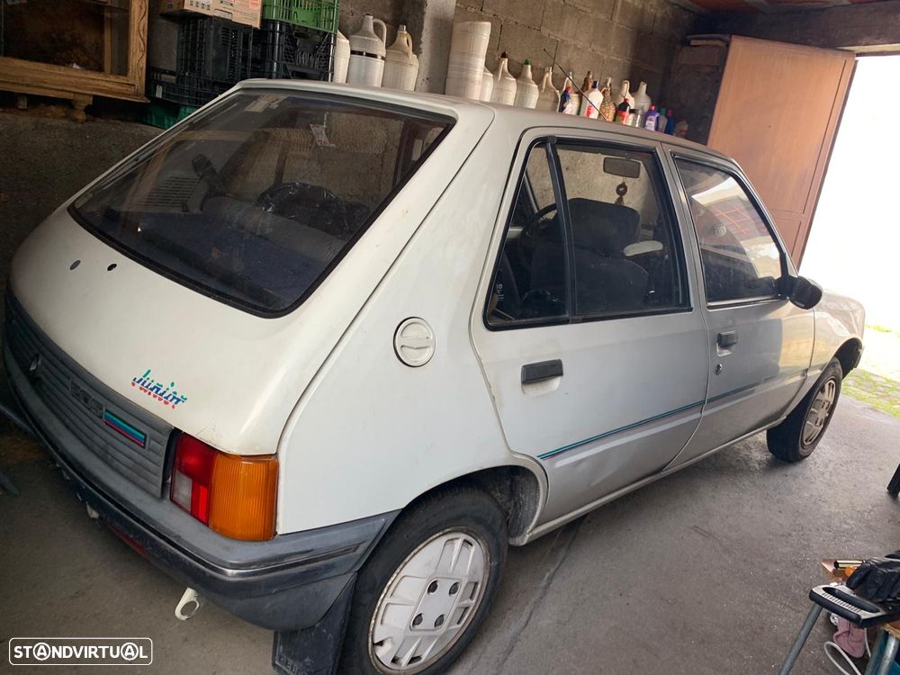 Peugeot 205 - 5