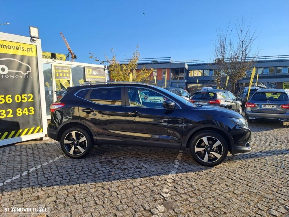 Nissan Qashqai 1.2 DIG-T N-Connecta 18 - 4