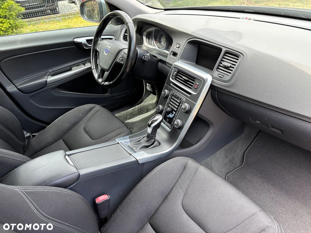Volvo V60 D3 Geartronic Linje Business - 25