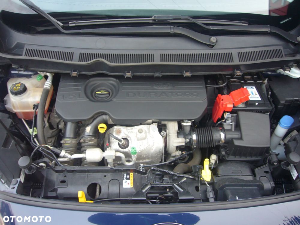 Ford Tourneo Courier 1.5 TDCi Titanium - 21