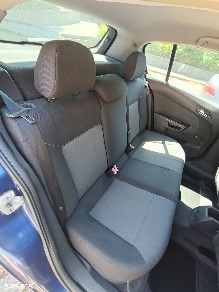 Opel Astra 1.7 CDTI Elegance - 3