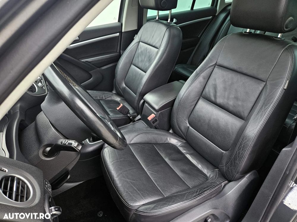 Volkswagen Tiguan 2.0 TDI DPF 4Motion BlueMotion Technology Exclusive - 6