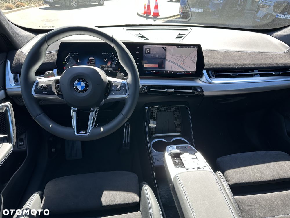 BMW X1 sDrive18i - 9