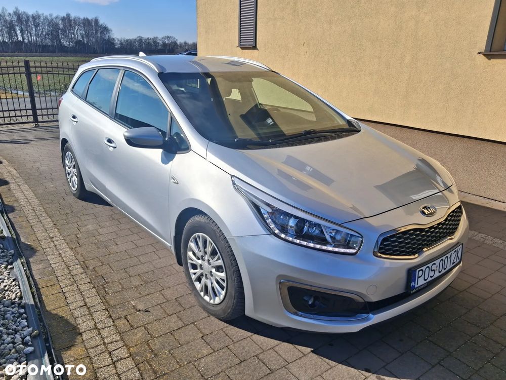 Kia Ceed 1.6 CRDi L - 1