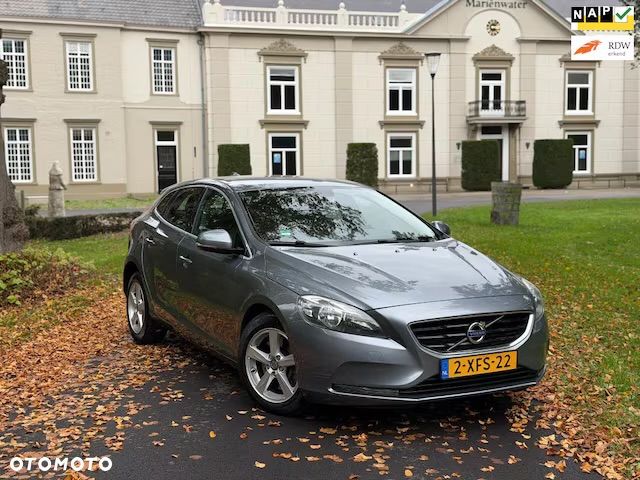 Volvo V40 D4 Drive-E Ocean Race - 10